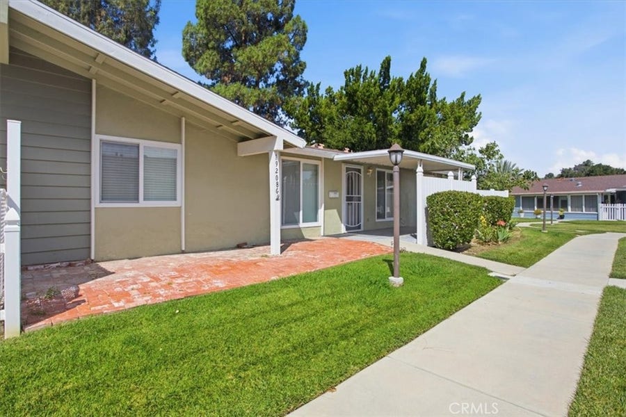 Property photo for 19208 Avenue Of The Oaks, #G, Newhall, CA