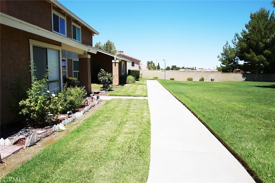 Property photo for 2829 W Avenue J4, Lancaster, CA