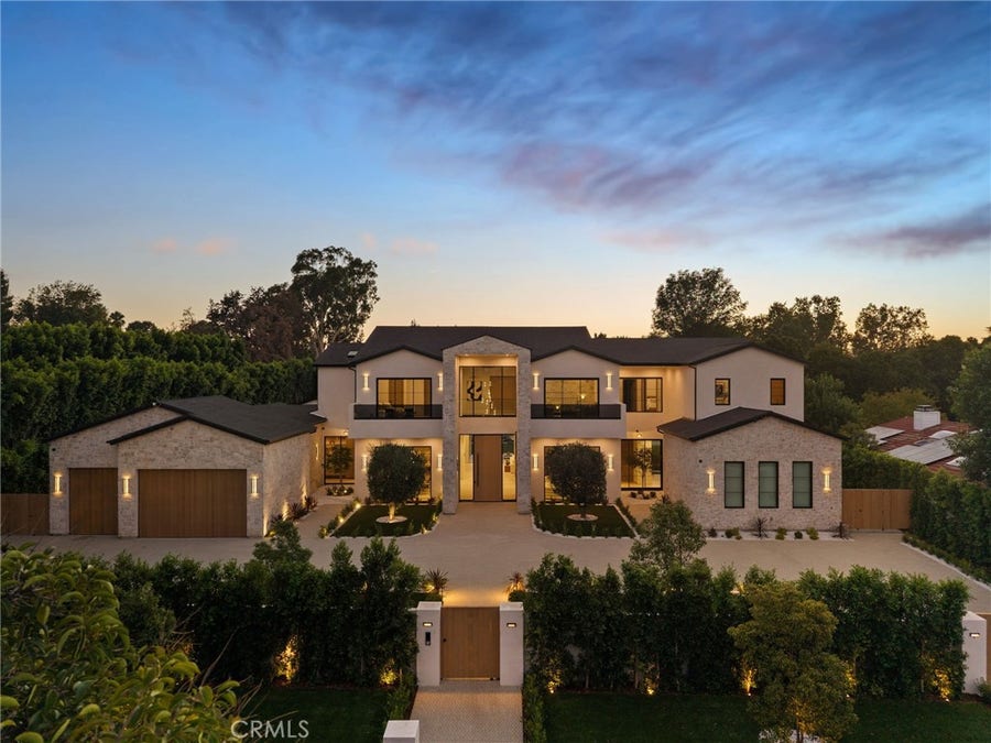 Property photo for 5343 Amestoy Avenue, Encino, CA