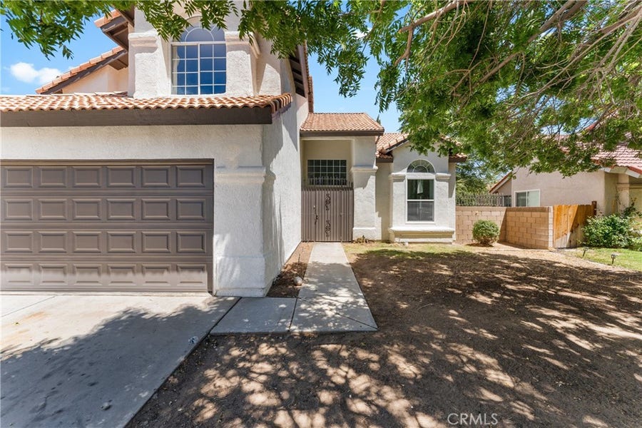 Property photo for 709 Whitlatch, Lancaster, CA