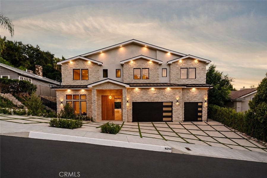 Property photo for 16258 Bertella Drive, Encino, CA