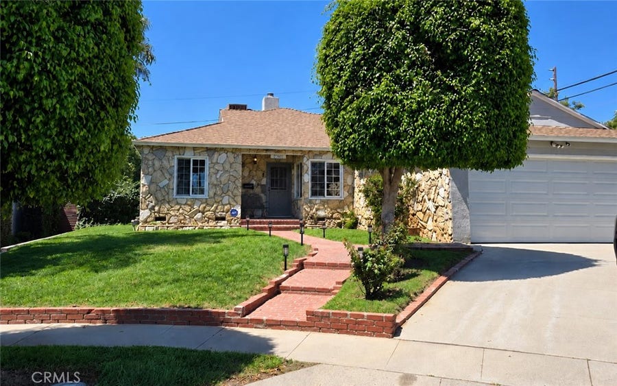 Property photo for 17001 Cantara, Lake Balboa, CA