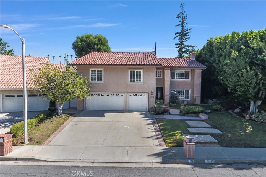 Property photo for 22715 America Way, Calabasas, CA