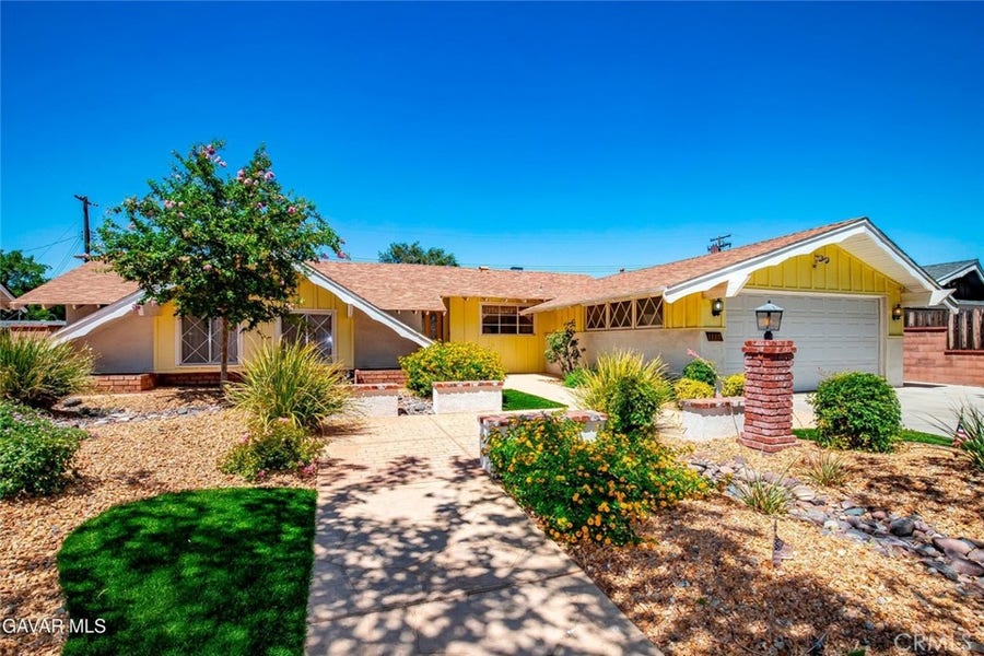 Property photo for 1115 E Avenue J4, Lancaster, CA