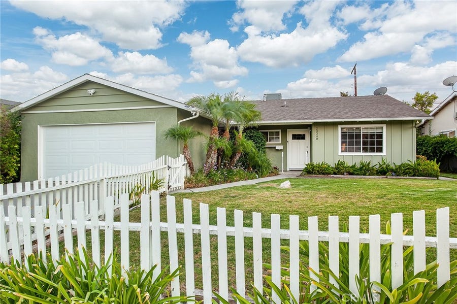 Property photo for 23340 Hartland Street, West Hills, CA