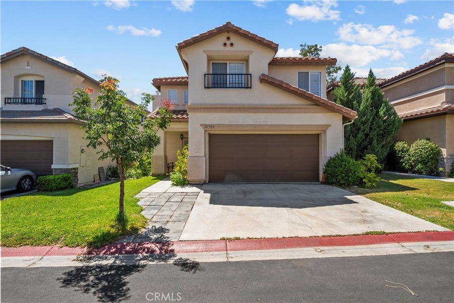 Property photo for 27703 Thalia Lane, Canyon Country, CA