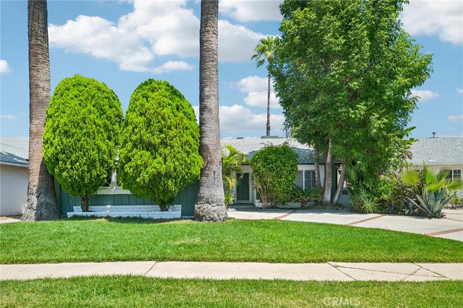 Property photo for 7042 Morse Avenue, North Hollywood, CA