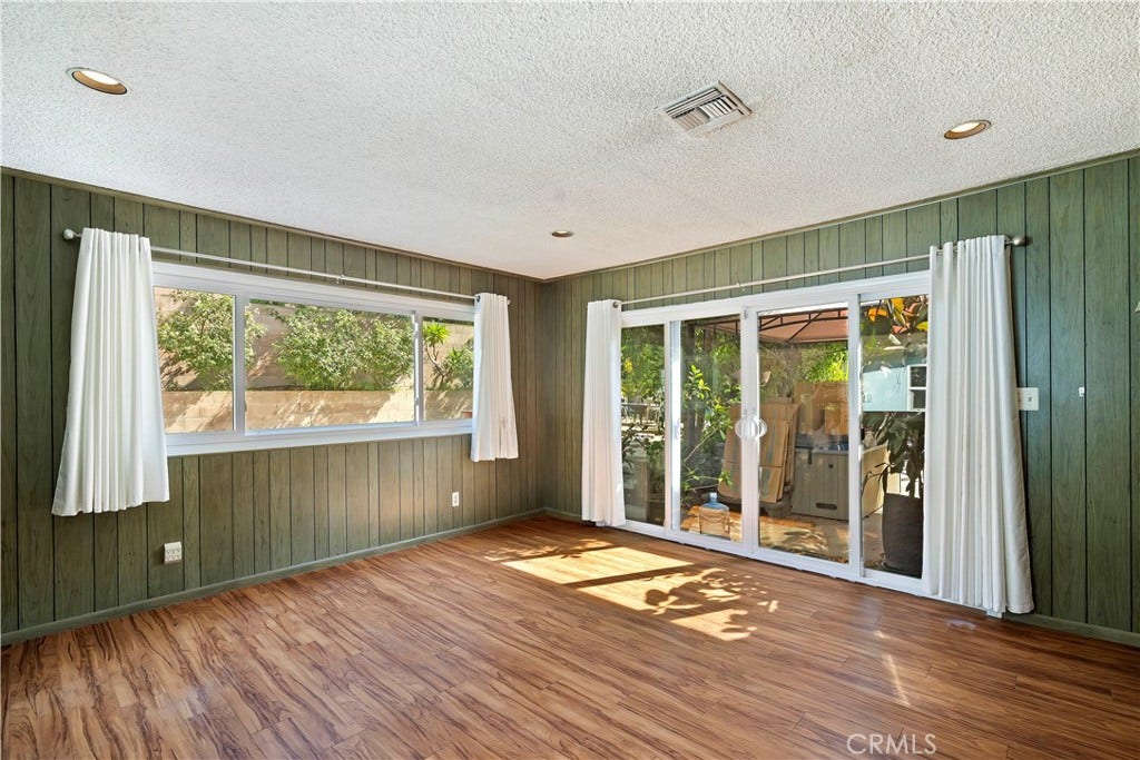 11441 Wish Avenue, Granada Hills, CA 91344