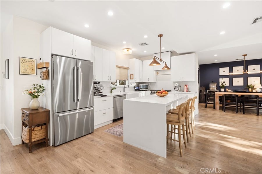 Property photo for 7247 Genesta, Lake Balboa, CA