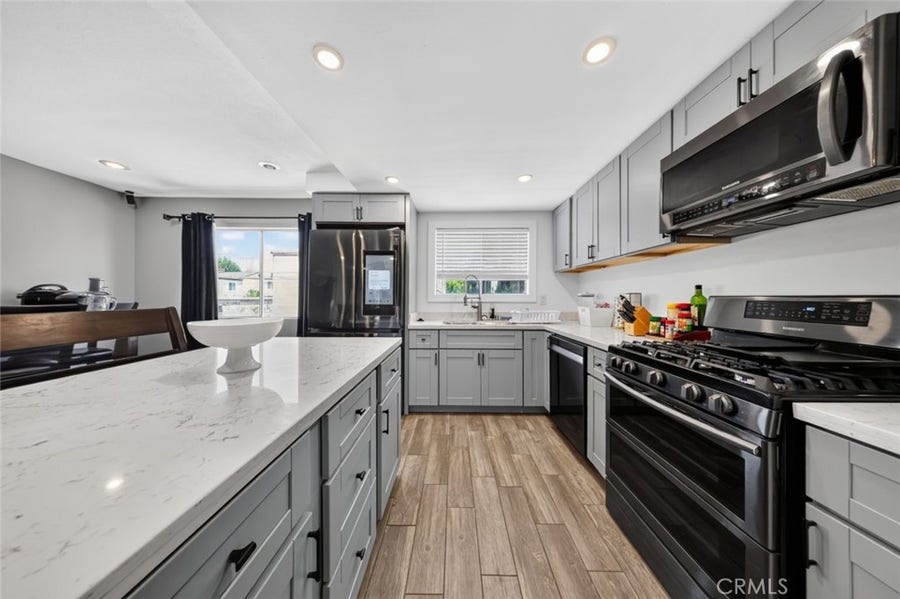 Property photo for 9540 Sepulveda, #11, North Hills, CA