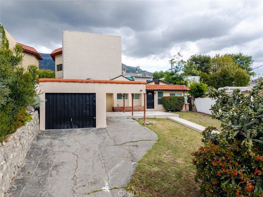 Property photo for 3643 1st Avenue, La Crescenta, CA