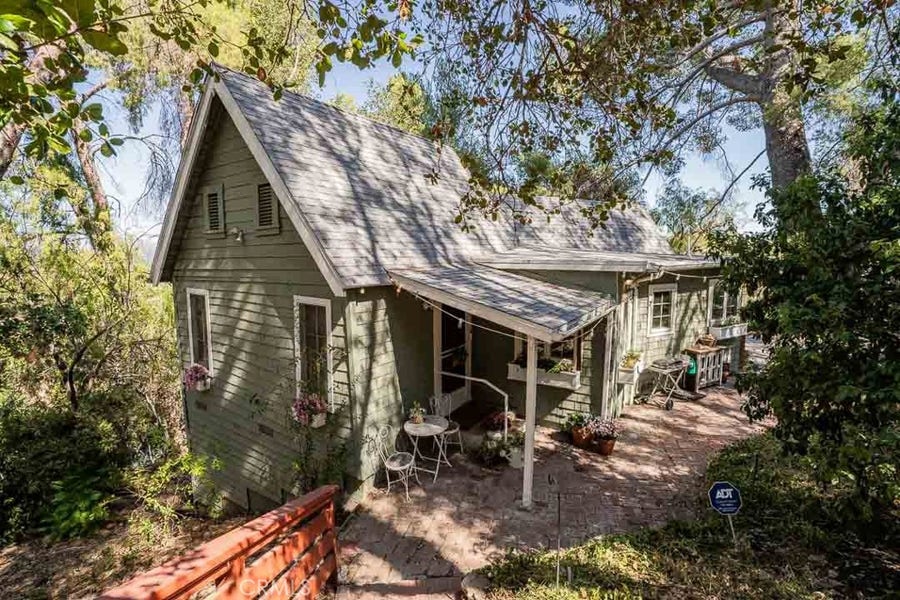 Property photo for 4924 Alatar, Woodland Hills, CA