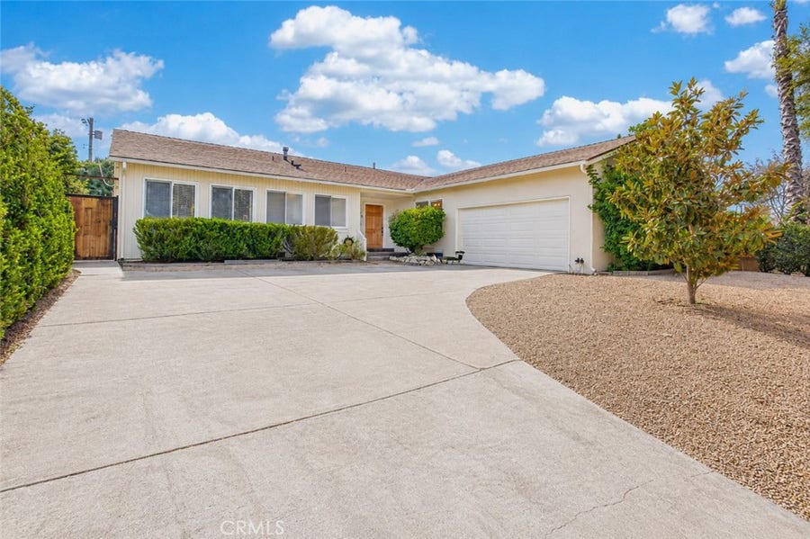 Property photo for 7928 Owensmouth, Canoga Park, CA