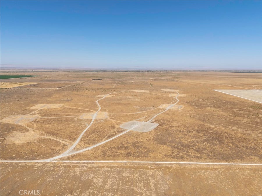 Property photo for 5 Gun CLub Rd., Delano, CA