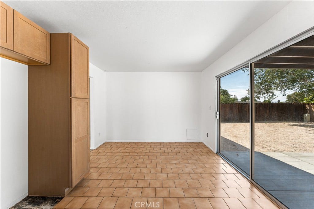 3731 W Avenue K14, Lancaster, CA 93536