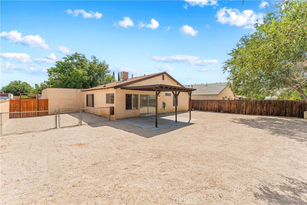3731 W Avenue K14, Lancaster, CA 93536