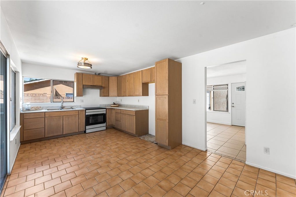 3731 W Avenue K14, Lancaster, CA 93536