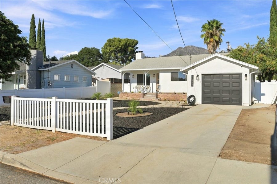 Property photo for 10824 Odell, Sunland, CA
