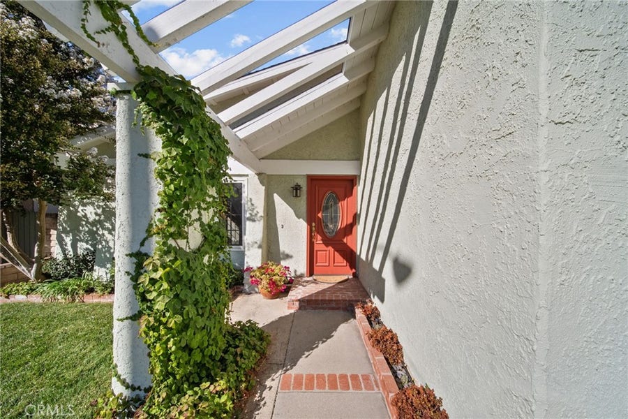 Property photo for 25415 Via Impreso, Valencia, CA