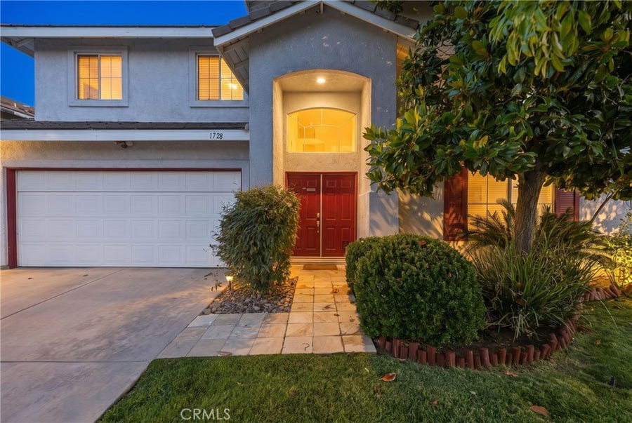 Property photo for 1728 Blackberry Court, Palmdale, CA