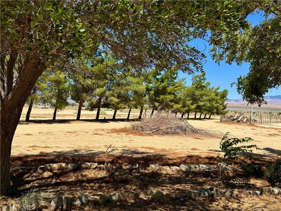 Property photo for 18839 W Avenue B8, Lancaster, CA