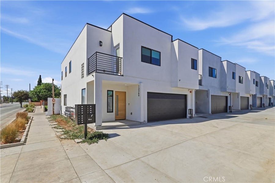 Property photo for 13369 W Cellest Parkway, Pacoima, CA