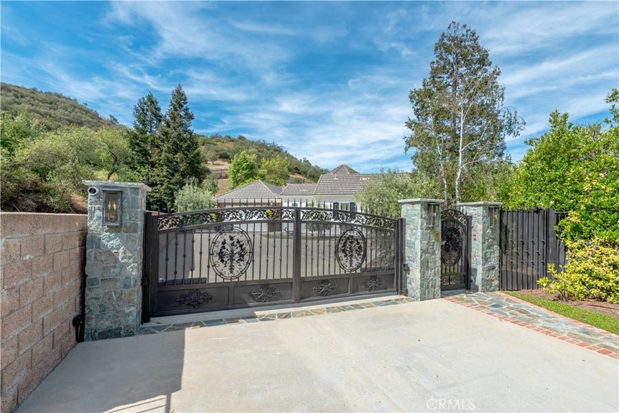 Property photo for 1686 SYCAMORE CANYON, Westlake Village, CA