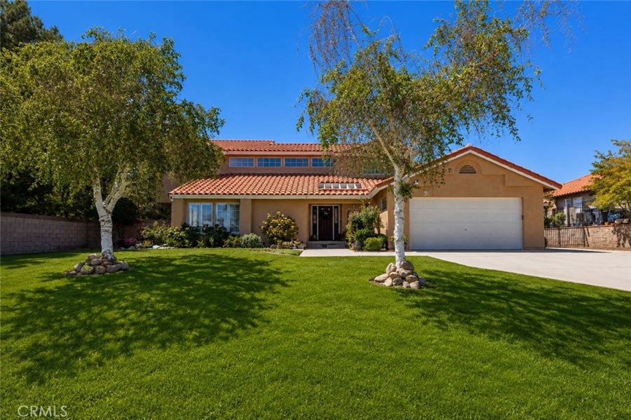 Property photo for 6346 Cielo Vista, Palmdale, CA