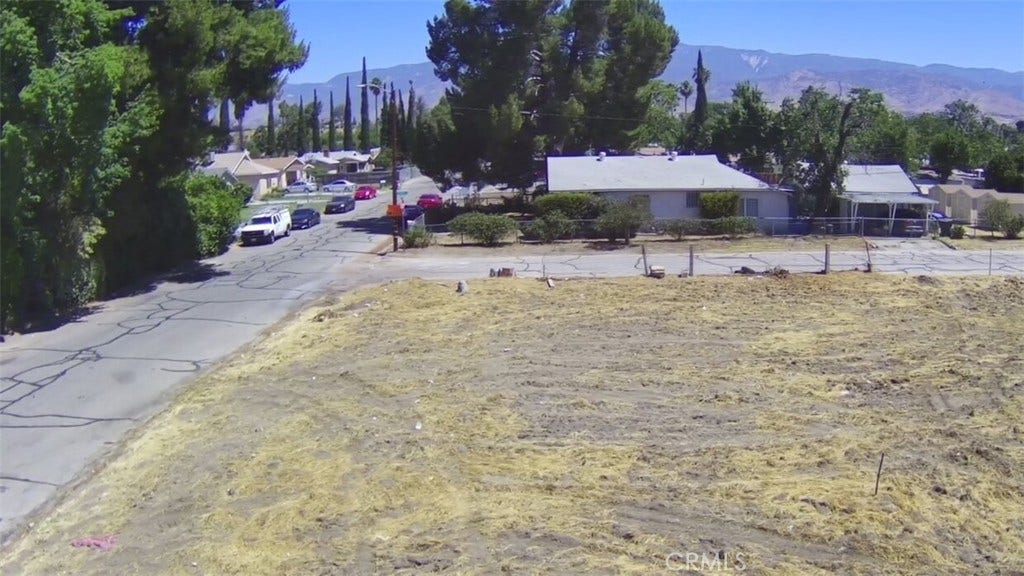 25237 Bessant St, San Bernardino, CA 92404 25237 Bessant St, San Bernardino, CA 92404