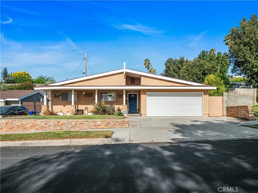 Property photo for 18603 Fairweather, Canyon Country, CA