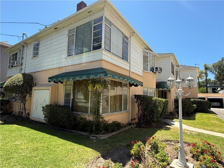 Property photo for 4909 Coldwater Canyon Avenue, #6, Sherman Oaks, CA