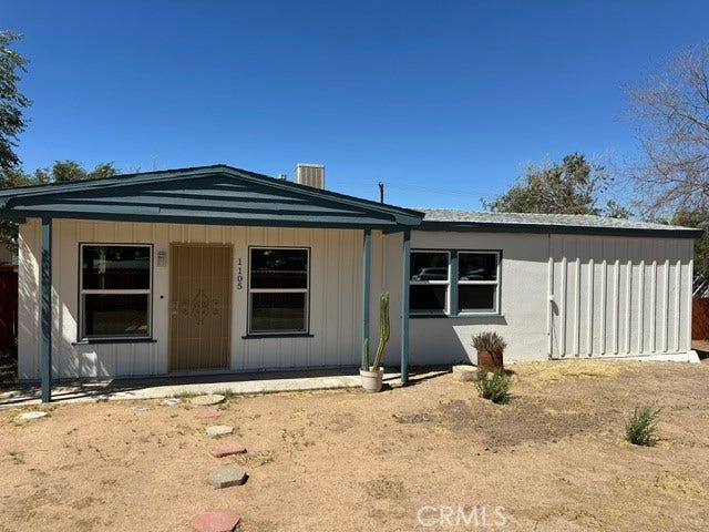 Property photo for 1105 Elizabeth lake Road, Palmdale, CA