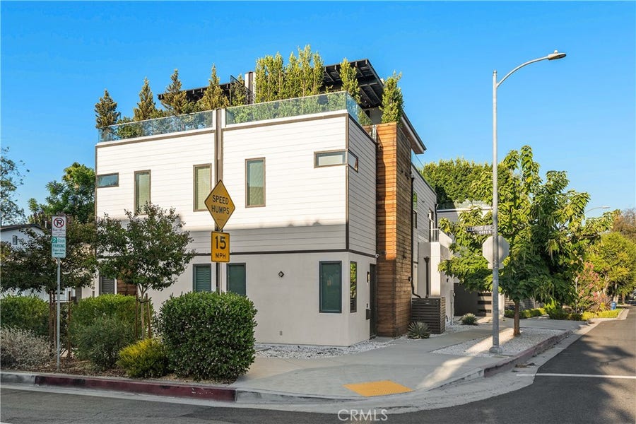 Property photo for 14659 Moorpark, Sherman Oaks, CA