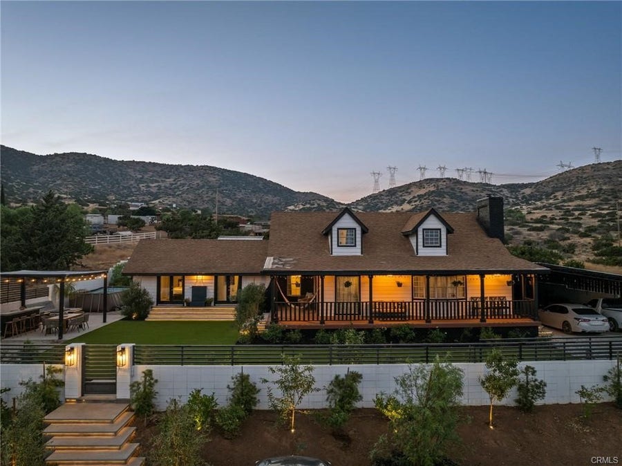 Property photo for 1617 Twin Butte, Palmdale, CA
