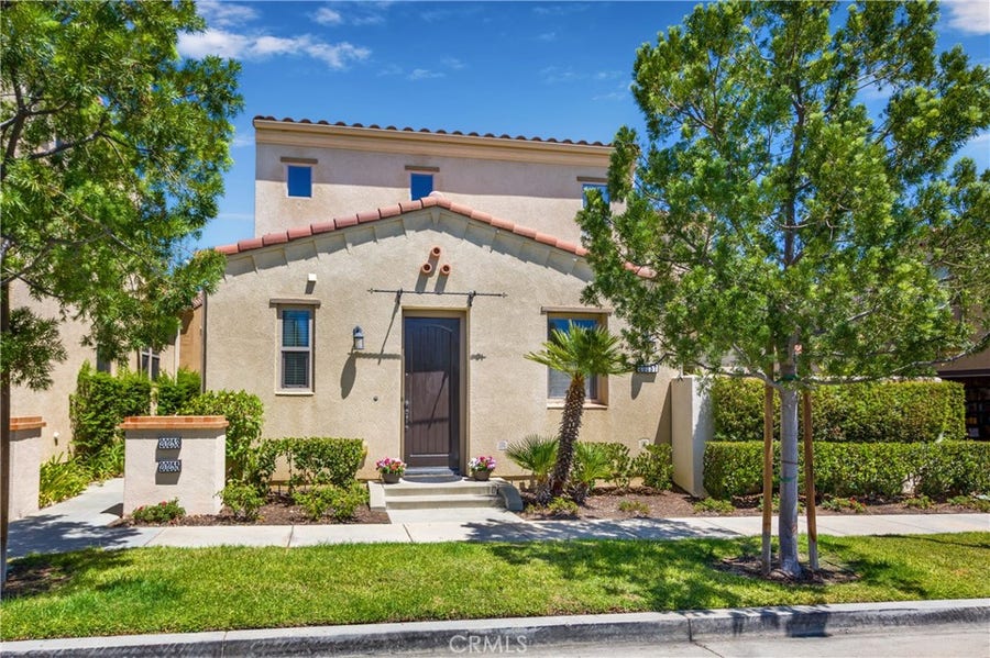 Property photo for 20257 Livorno Way, Porter Ranch, CA