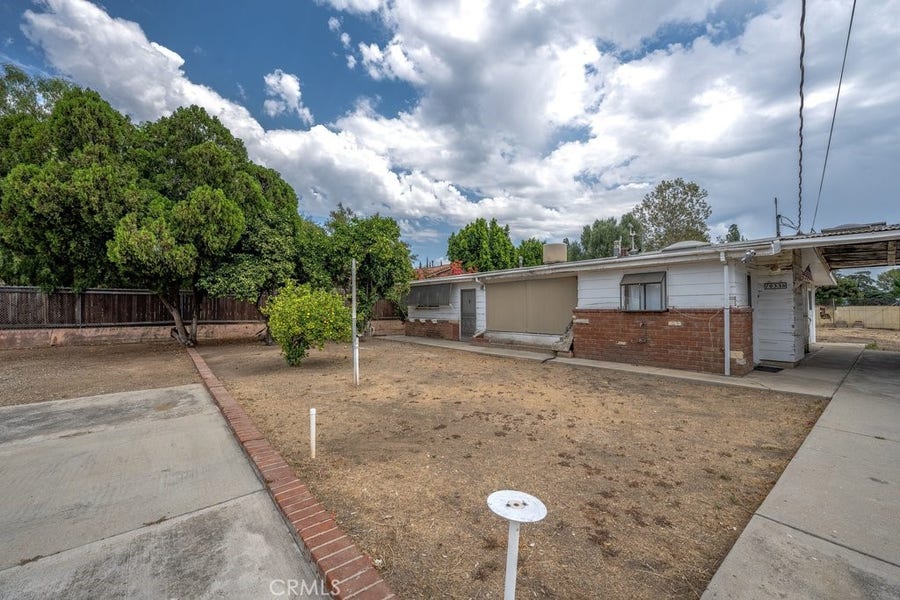 Property photo for 10336 De Soto, Chatsworth, CA