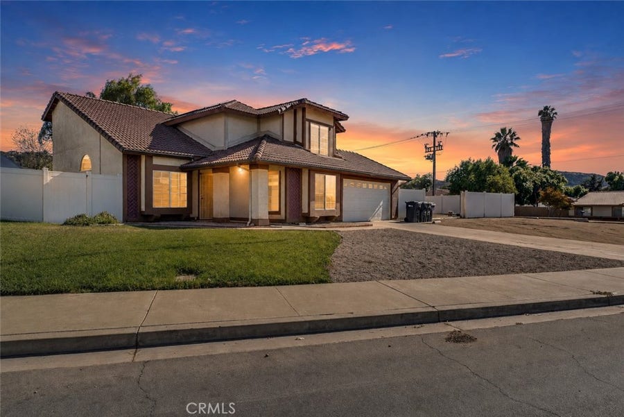 Property photo for 42021 Bancroft, Hemet, CA