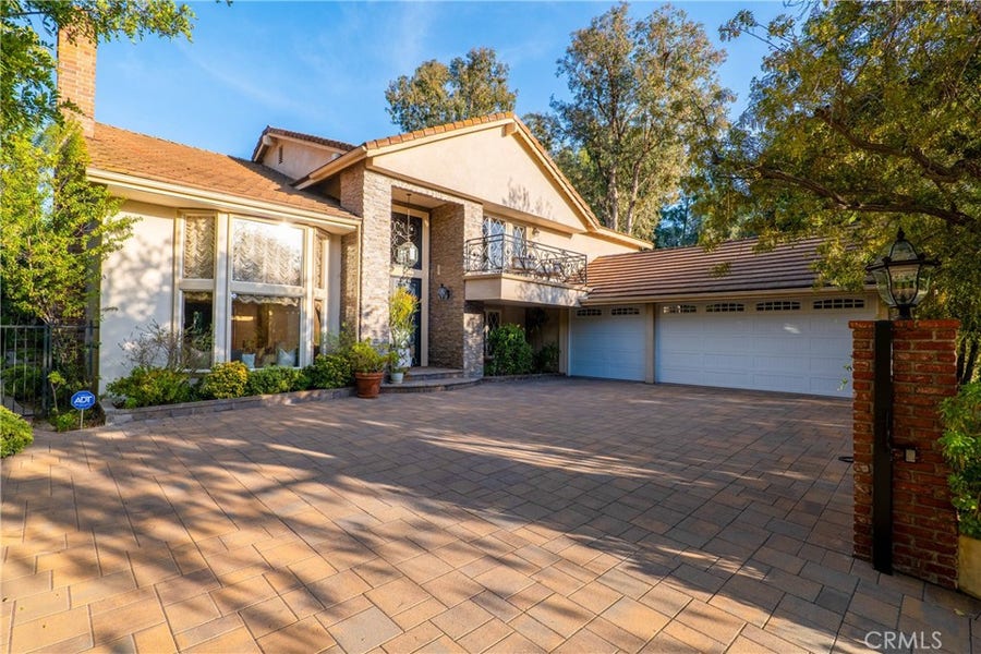 Property photo for 4200 Gayle Drive, Tarzana, CA