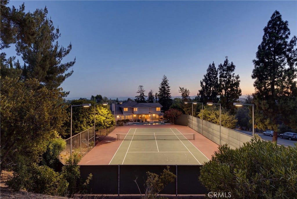 21335 Dove, Chatsworth, CA 91311