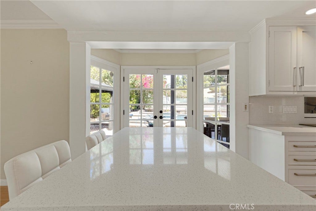 21335 Dove, Chatsworth, CA 91311