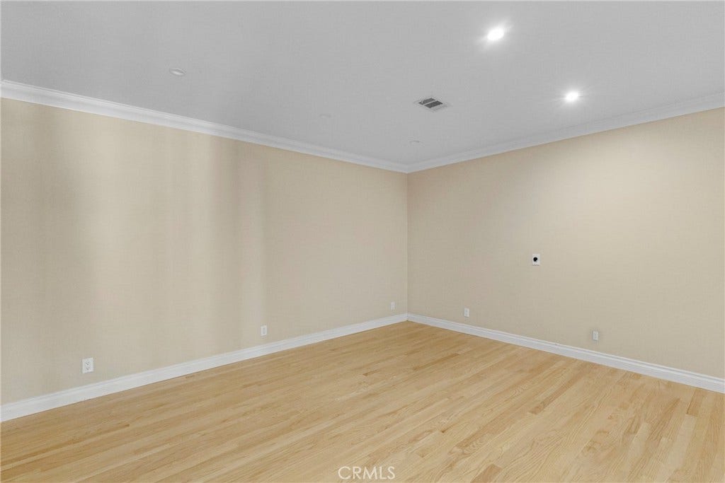 21335 Dove, Chatsworth, CA 91311