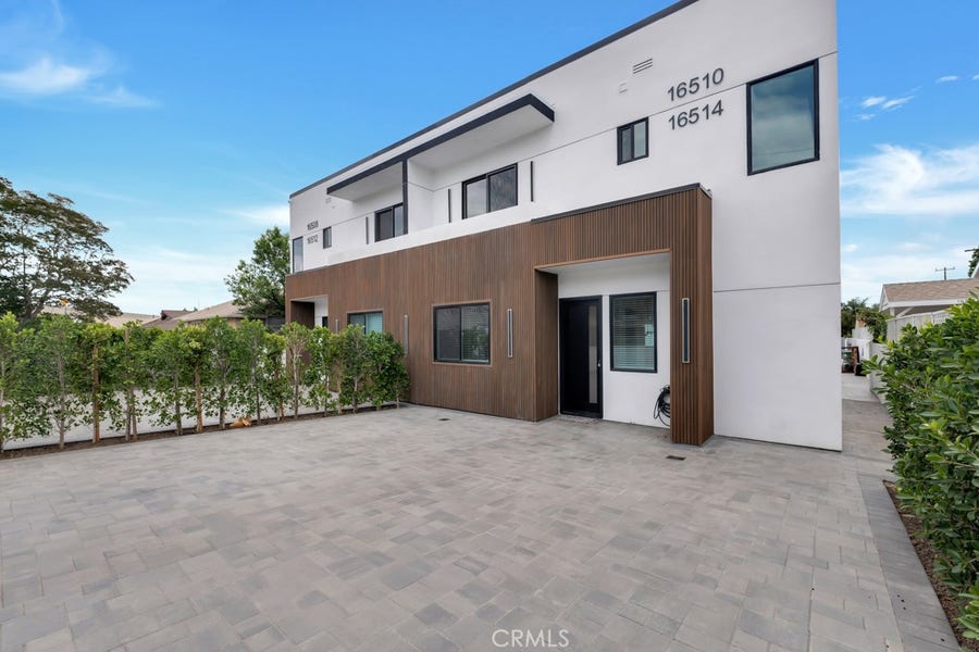 Property photo for 16510 San Fernando Mission Blvd, Granada Hills, CA
