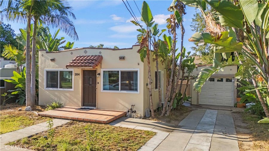 Property photo for 284 Wyoming, Pasadena, CA