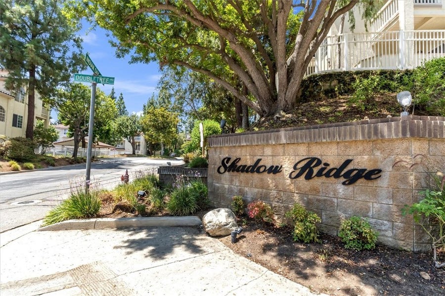 Property photo for 5837 Oak Bend, #311, Oak Park, CA