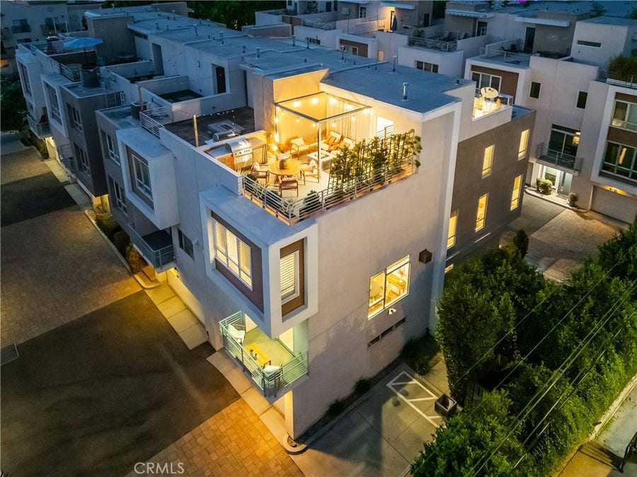 Property photo for 1400 Fuller Avenue N, #7, Los Angeles, CA