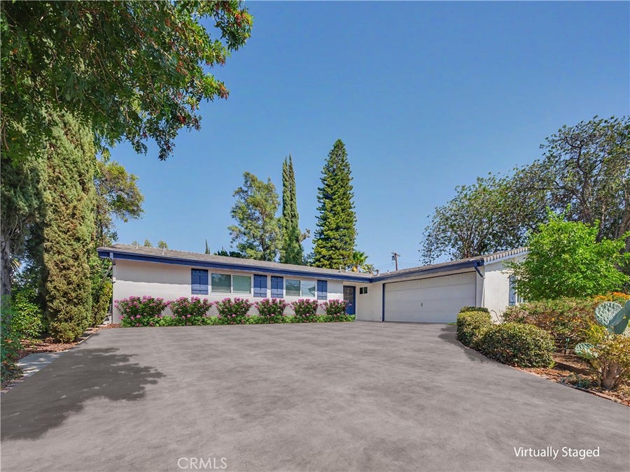 Property photo for 5604 Mason Avenue, Woodland Hills, CA