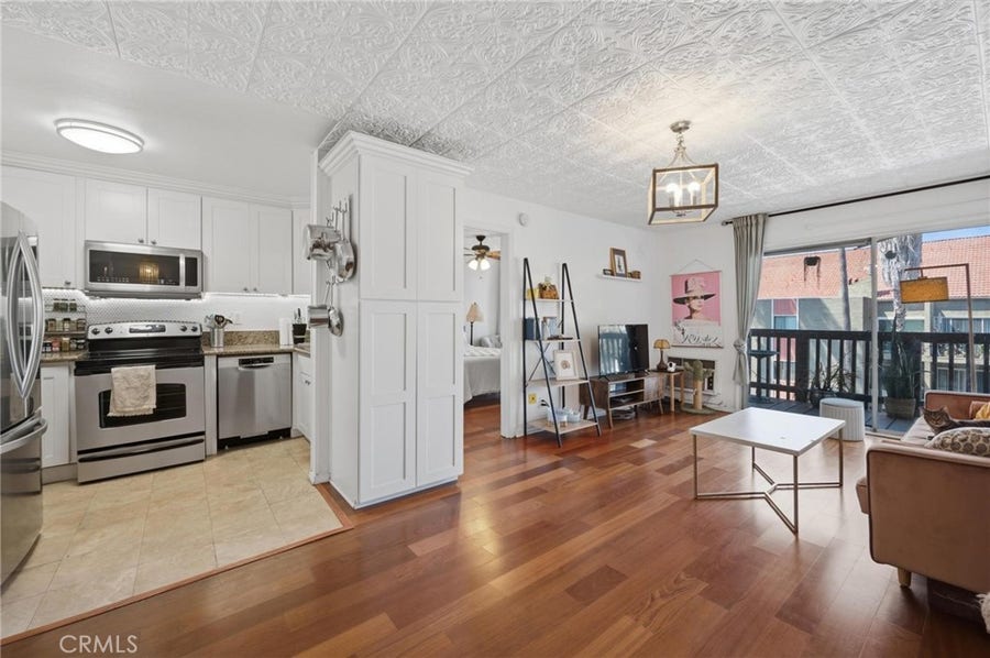Property photo for 525 S Ardmore Avenue, #320, Los Angeles, CA
