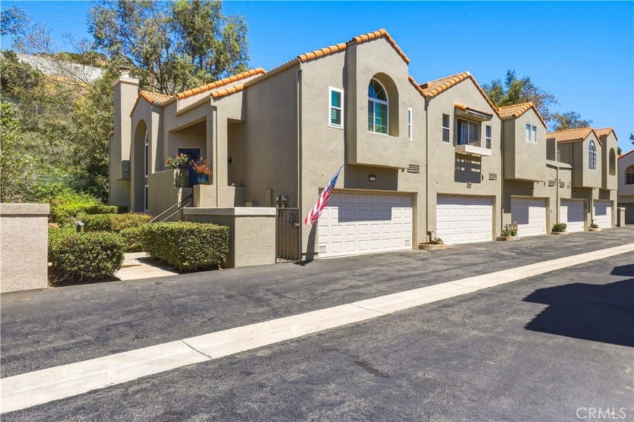 Property photo for 22229 Shadow Valley, Chatsworth, CA