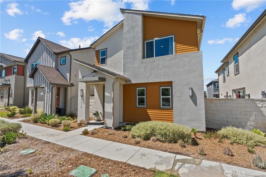 Property photo for 27012 Trail View Lane, Valencia, CA