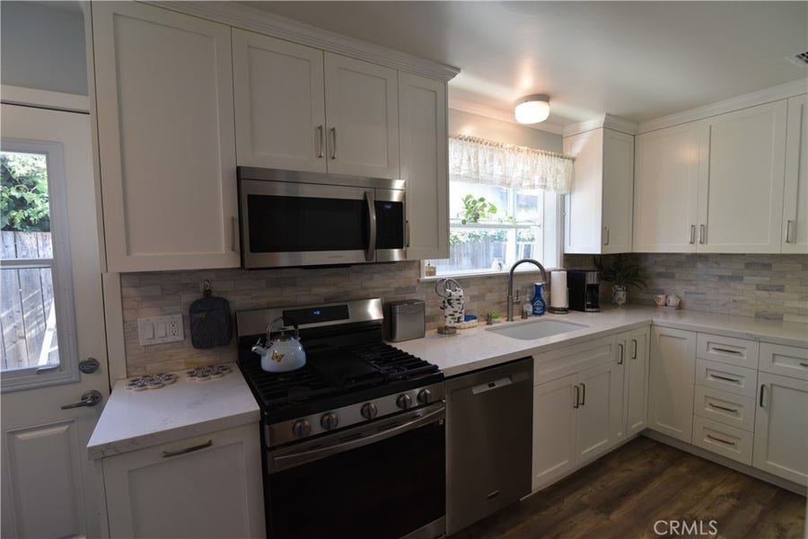 Property photo for 6242 Kenwater, Los Angeles, CA